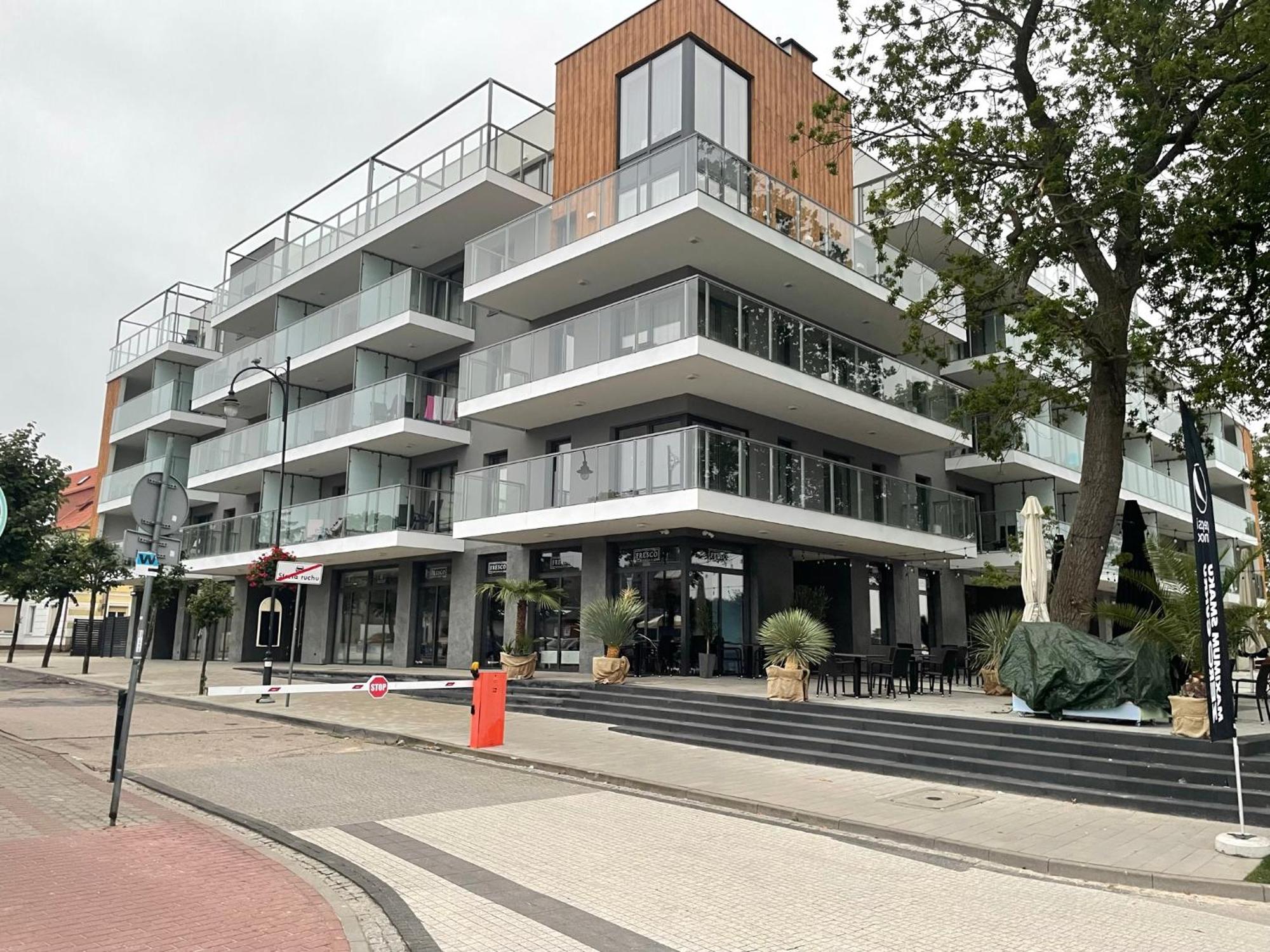 Portowy Boulevard Mrzeżyno Esterno foto